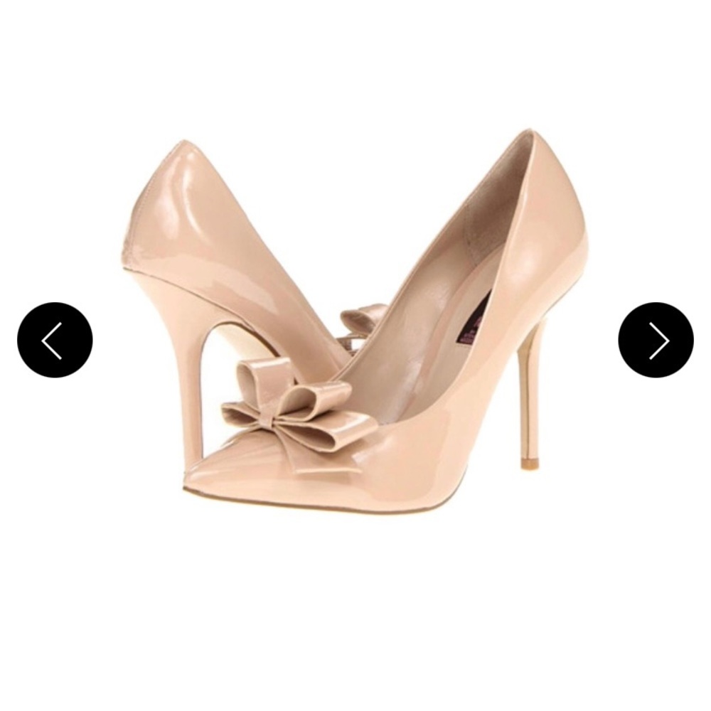 Nude Pointed Toe Stiletto Heels